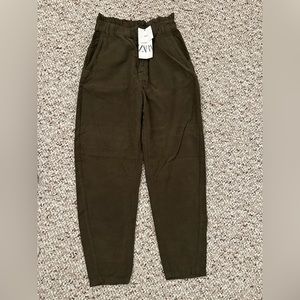 corduroy baggy pants